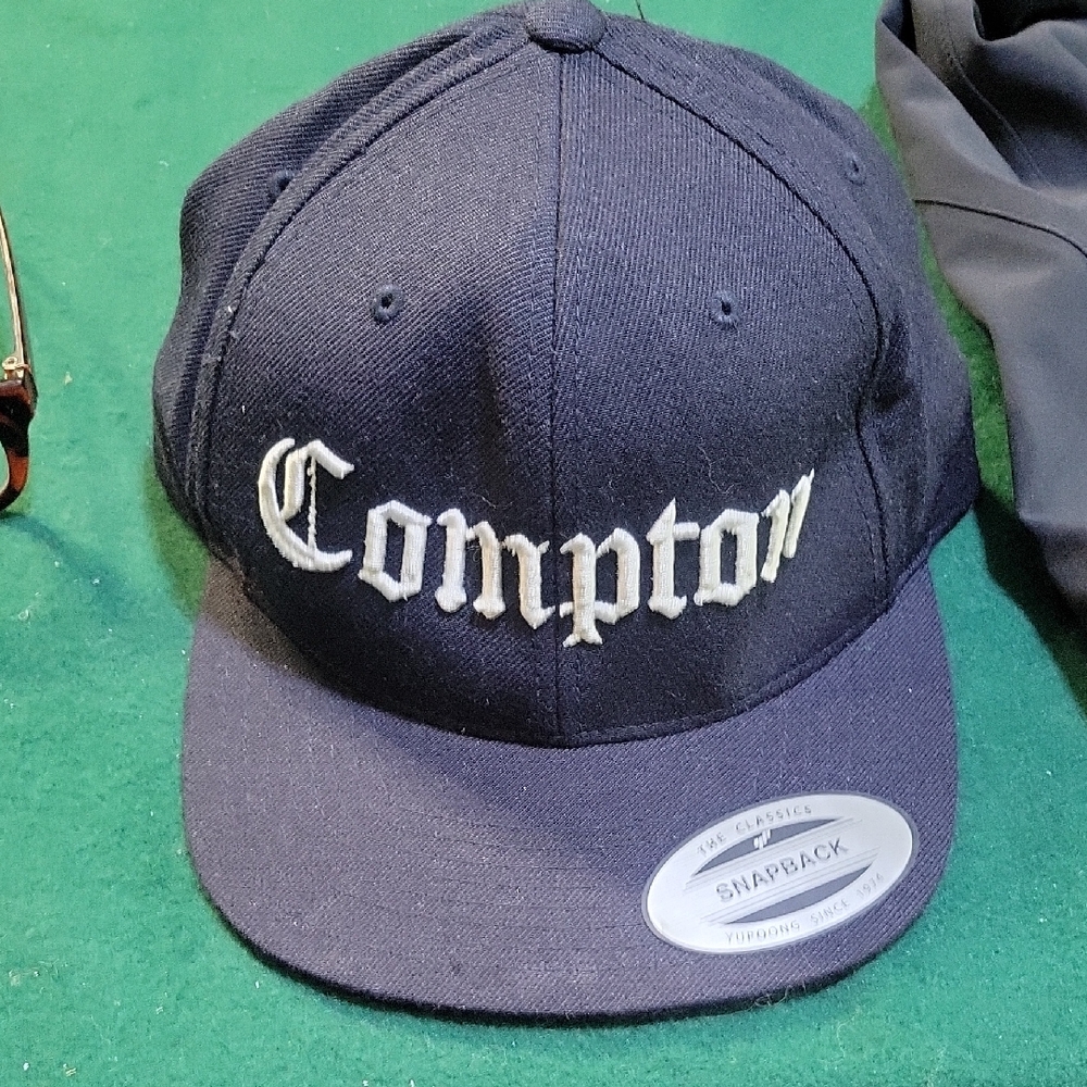 Compton Emroidered Classic Navy Blue Cap Mint Condition